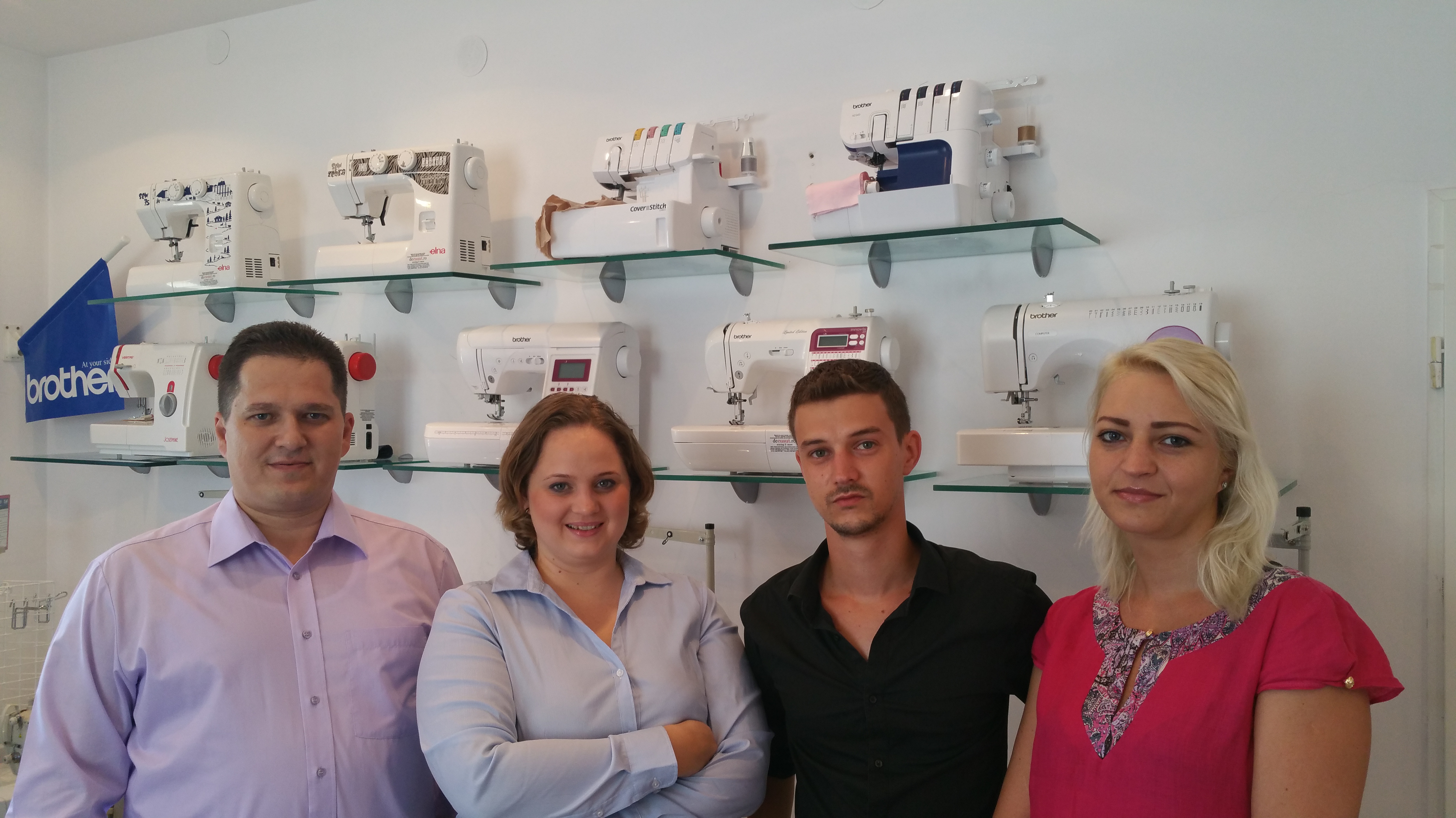 Faceti cunostinta cu echipa www.decusut.ro